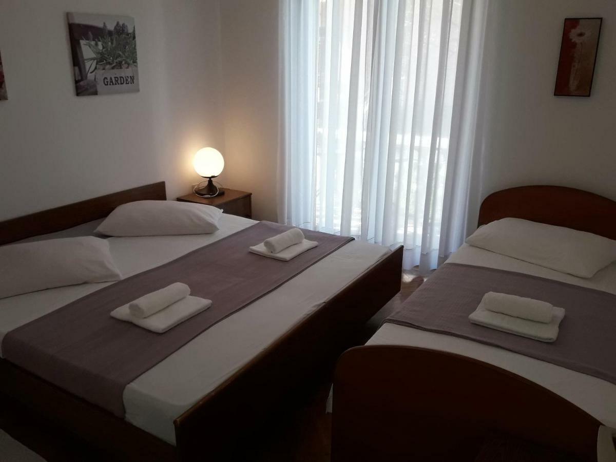 Apartments Ane Sukošan Eksteriør billede